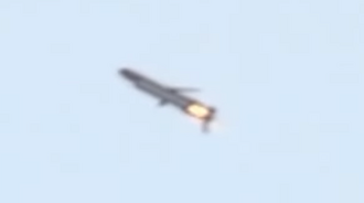 Screenshot of 9M730 Burevestnik in flight (MoD of the RF):left
